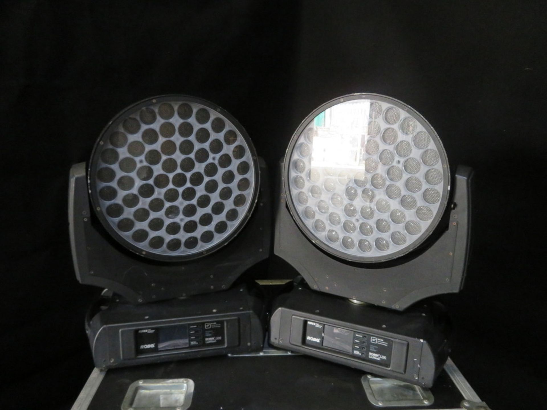 2x Robe Robin 1200 LED wash in 2 way flightcase - Image 2 of 9