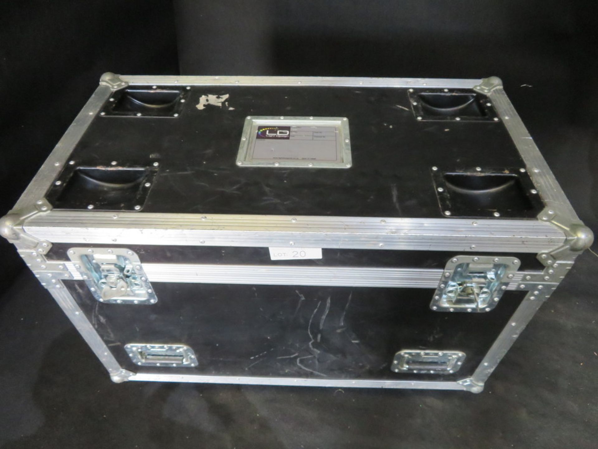 2x Martin Rush MH3 beam in twin flightcase - Image 10 of 10