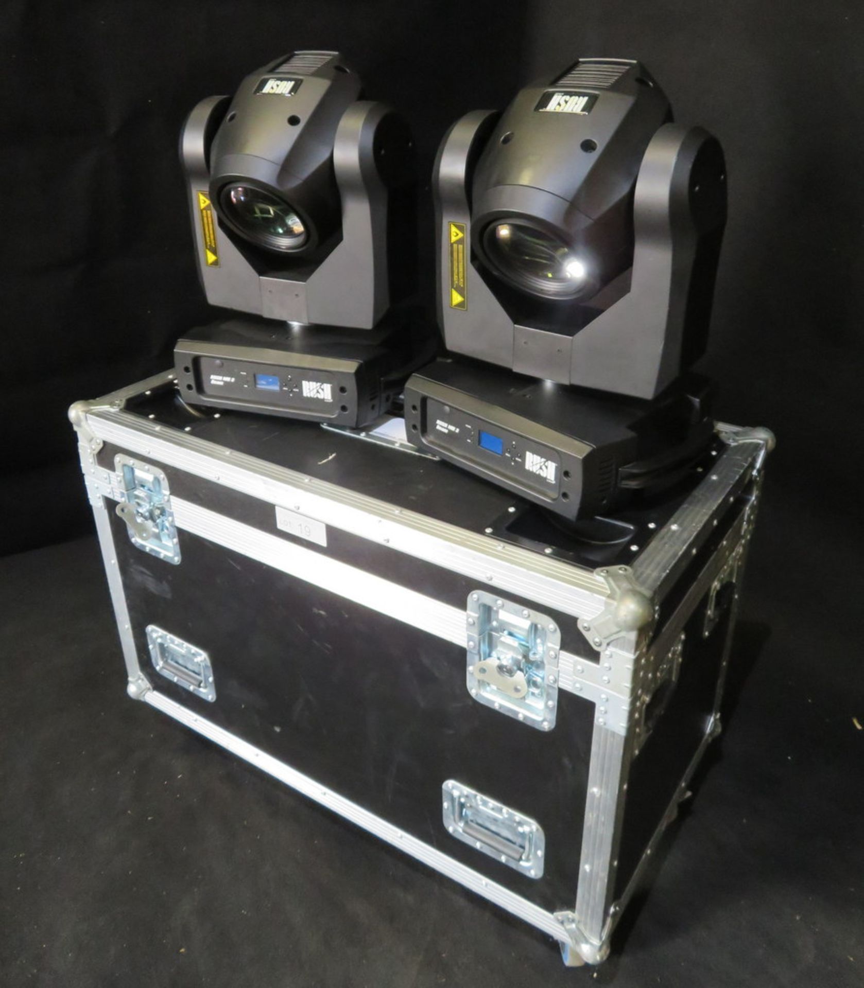 2x Martin Rush MH3 beam in twin flightcase - Image 2 of 9