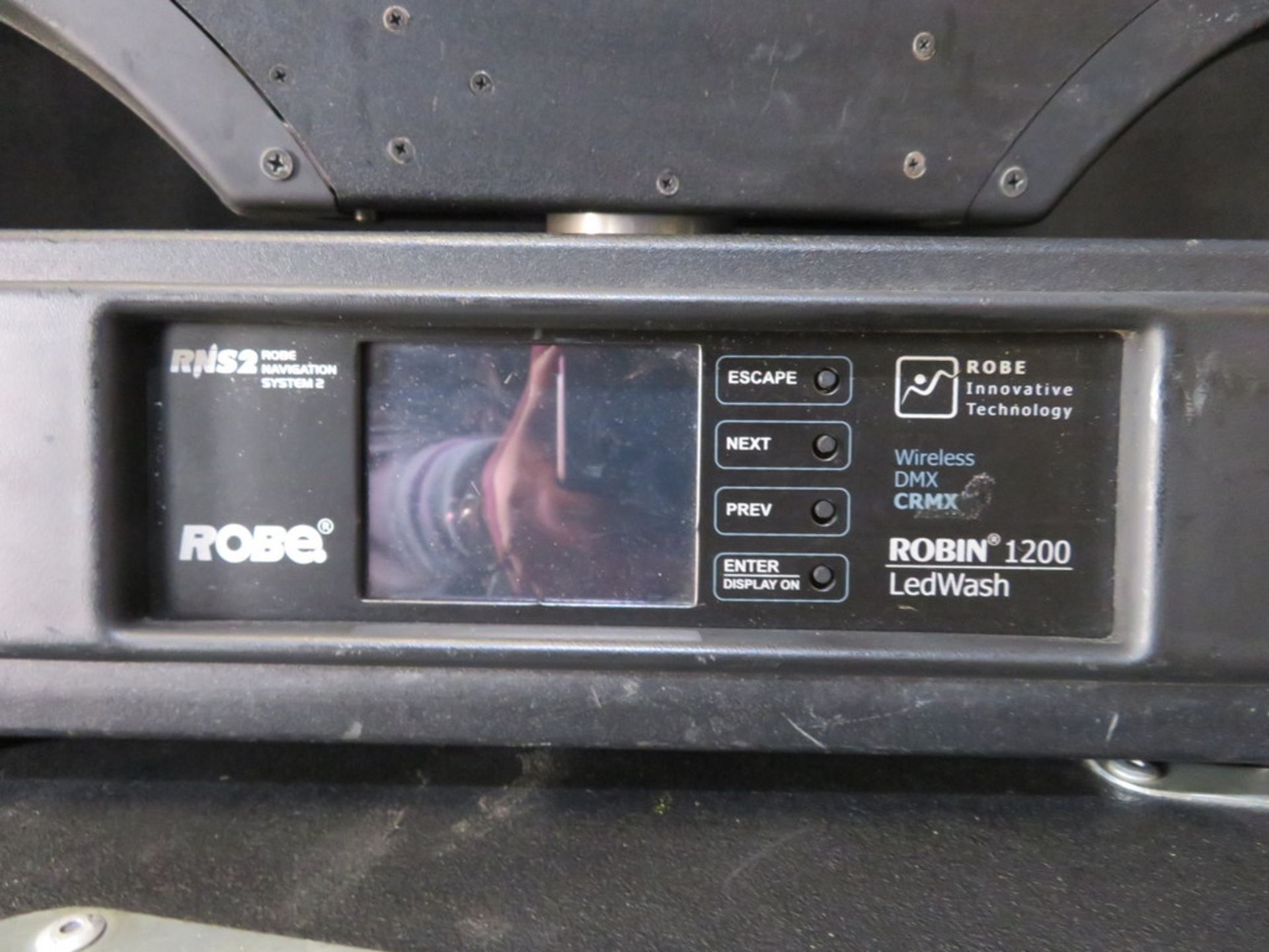 2x Robe Robin 1200 LED wash in 2 way flightcase - Image 4 of 9