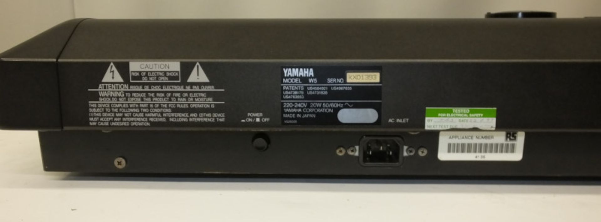 Yamaha W5 Music Synthesiser in Flight case - no power lead or foot controllers included. - Image 9 of 11