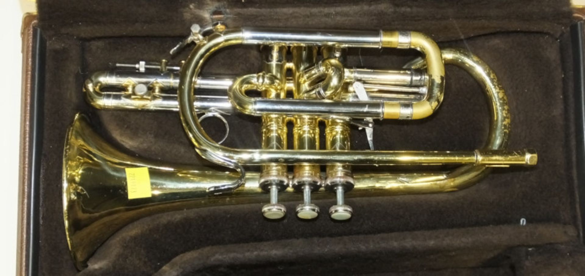 Bach Stradivarius Model 184 Cornet in case - Serial No. 630532 - Please check photos car - Image 2 of 12