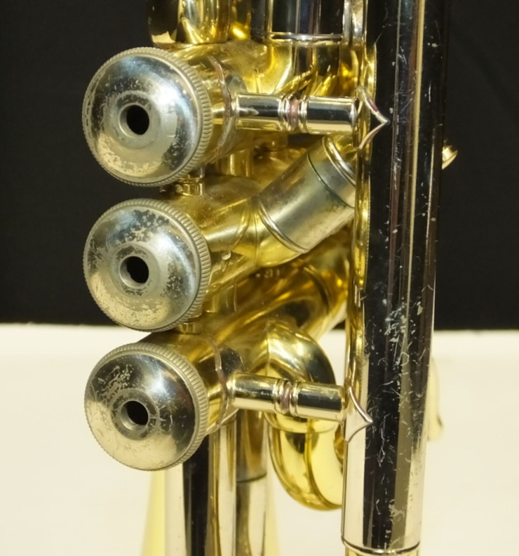 Bach Stradivarius Model 184 Cornet in case - Serial No. 568141 - Please check photos car - Image 6 of 14