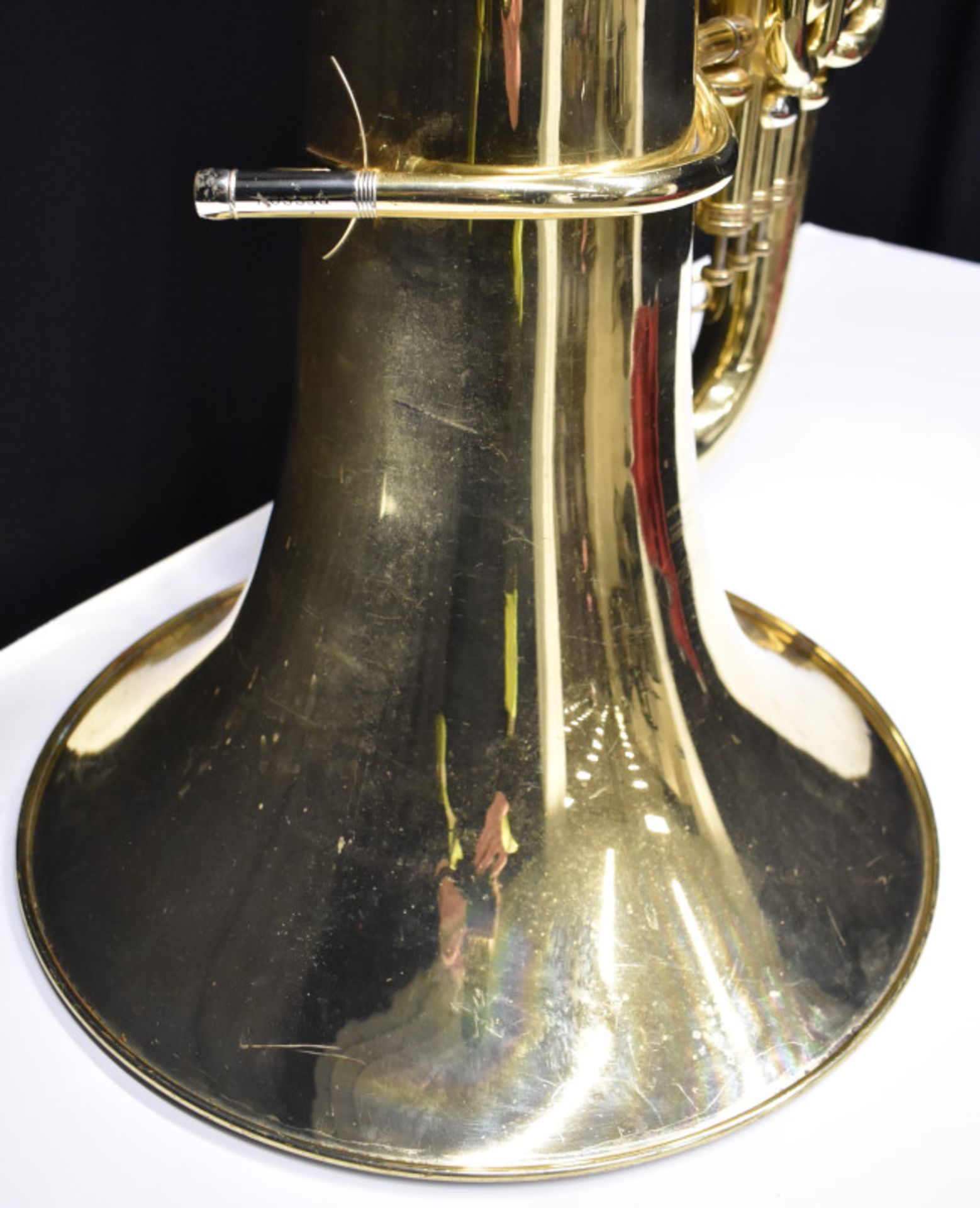 Besson Sovereign BE994 Tuba in Besson Case (case damaged no wheels) - Serial No. 883092 - - Image 19 of 21