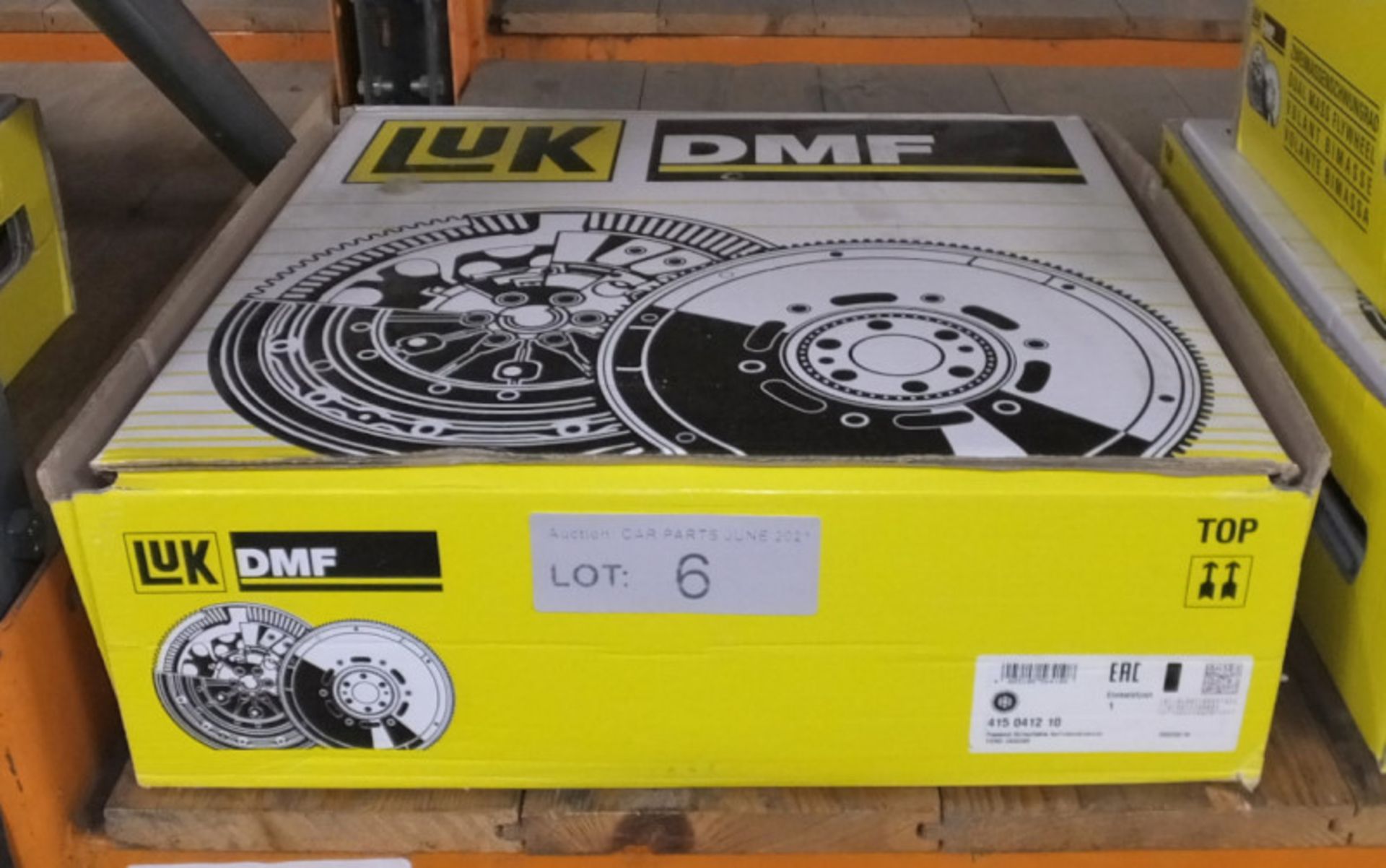 LUK Dual Mass Flywheel - 415 0412 10