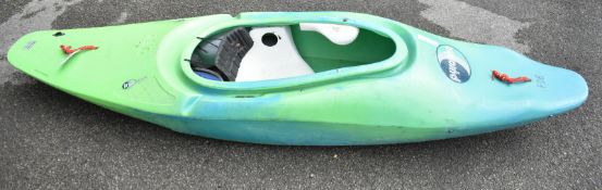 Pyranha INA Zona 230 Kayak- green - no paddles