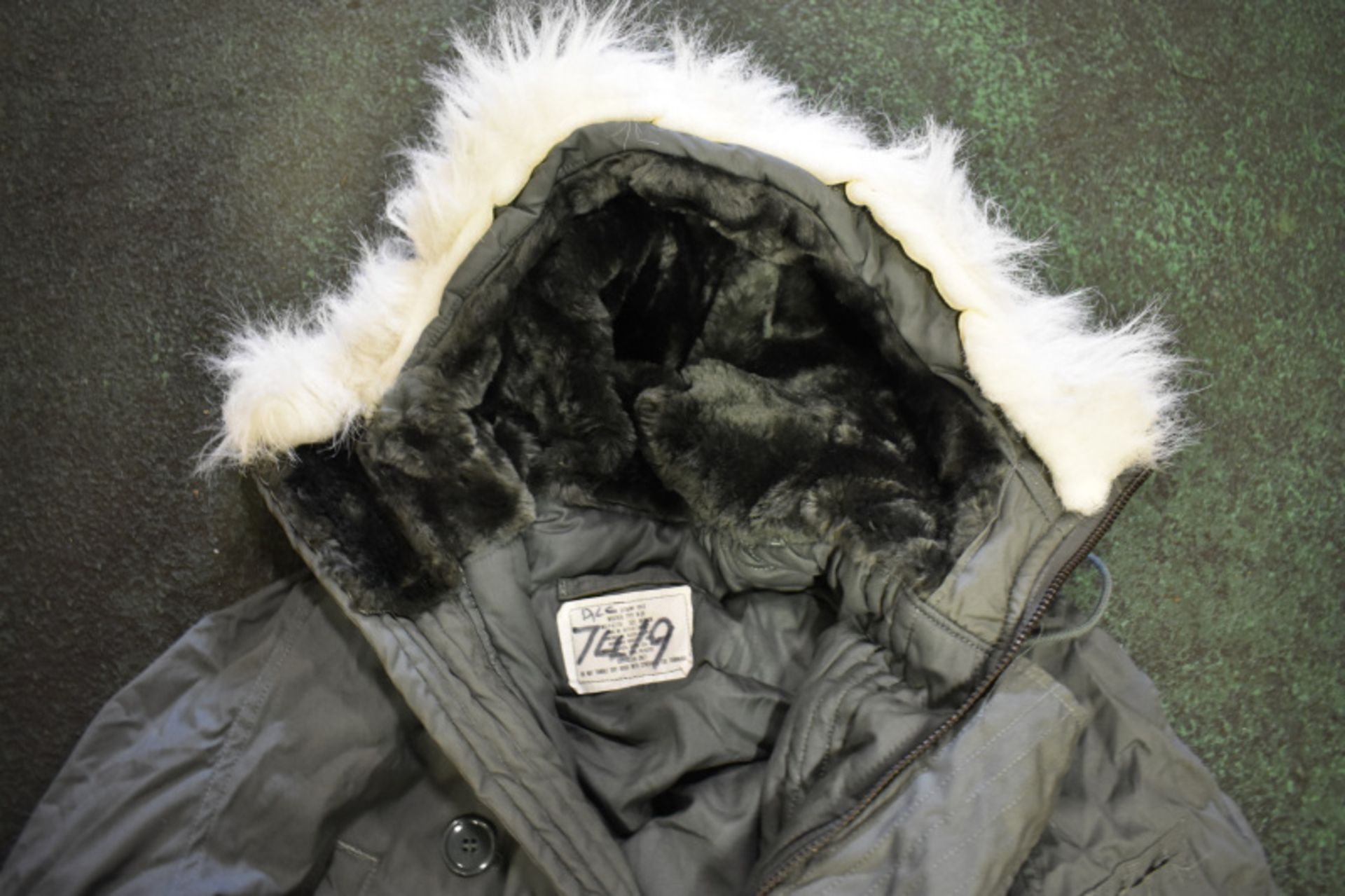 40x Grey Extreme Cold Parka Coats - Medium - Image 7 of 7