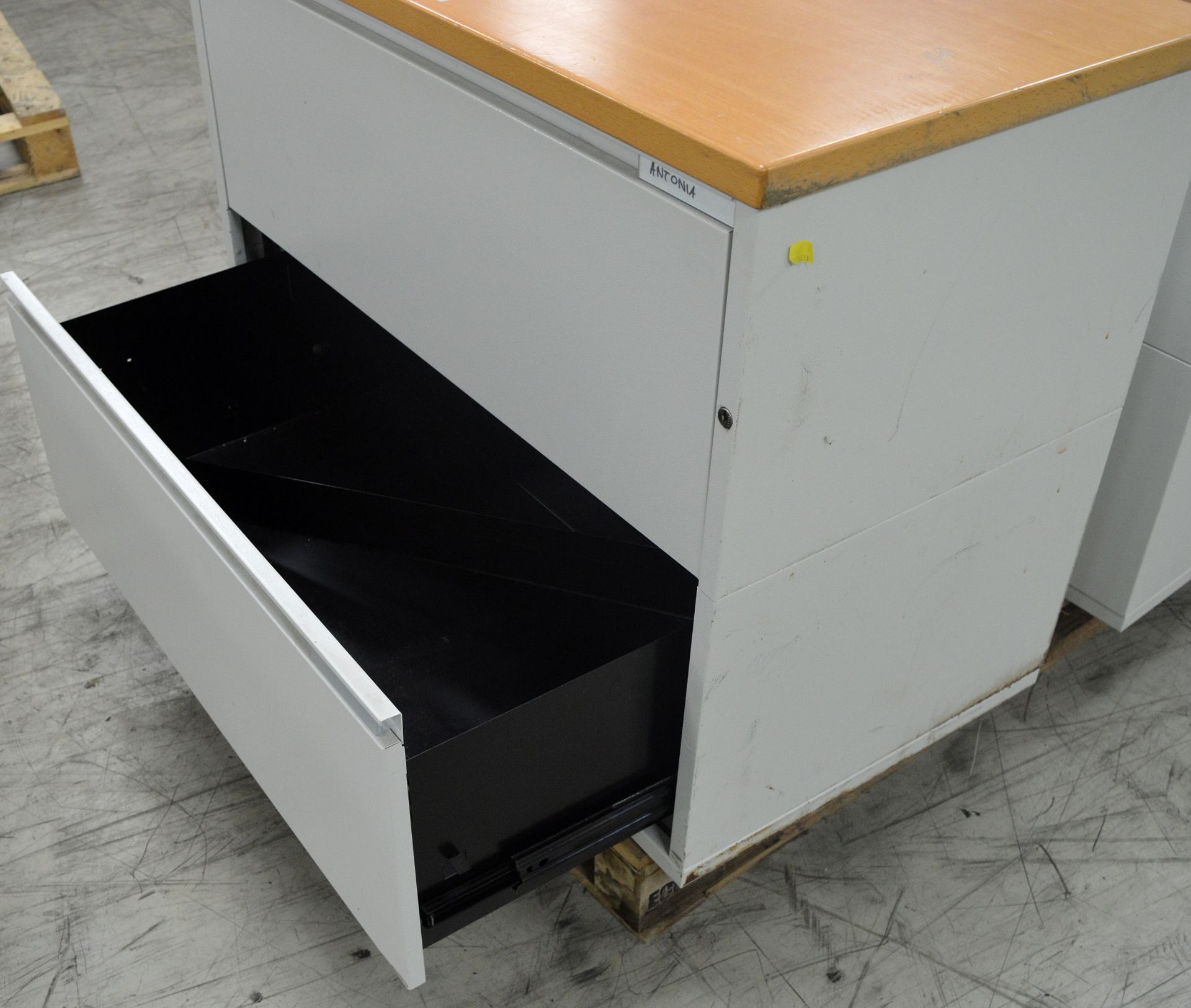 Metal 2-Drawer Hanging Filing Cabinet - W 920mm x D 520mm x H 720mm - Image 3 of 3