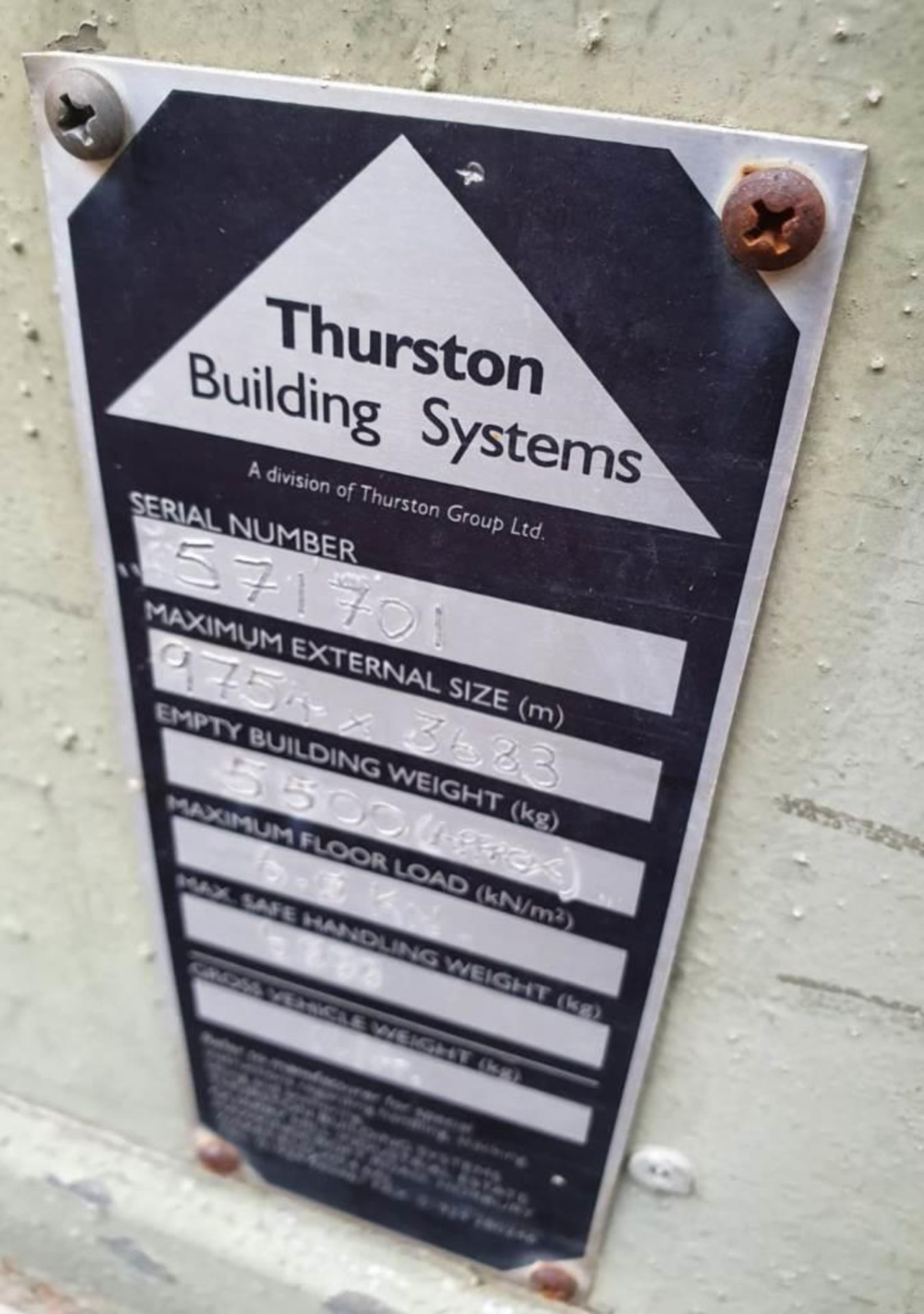 Thurston Toilet Cabin / Container - L9754 x W3633mm - weight empty approx. 5500kg. Details in desc. - Image 2 of 15