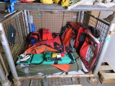 Rescue / Medical Equipment - backpack stretchers