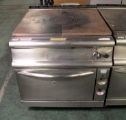 Gas Flat Top Stove And Oven - L930mm x W800mm x H900mm