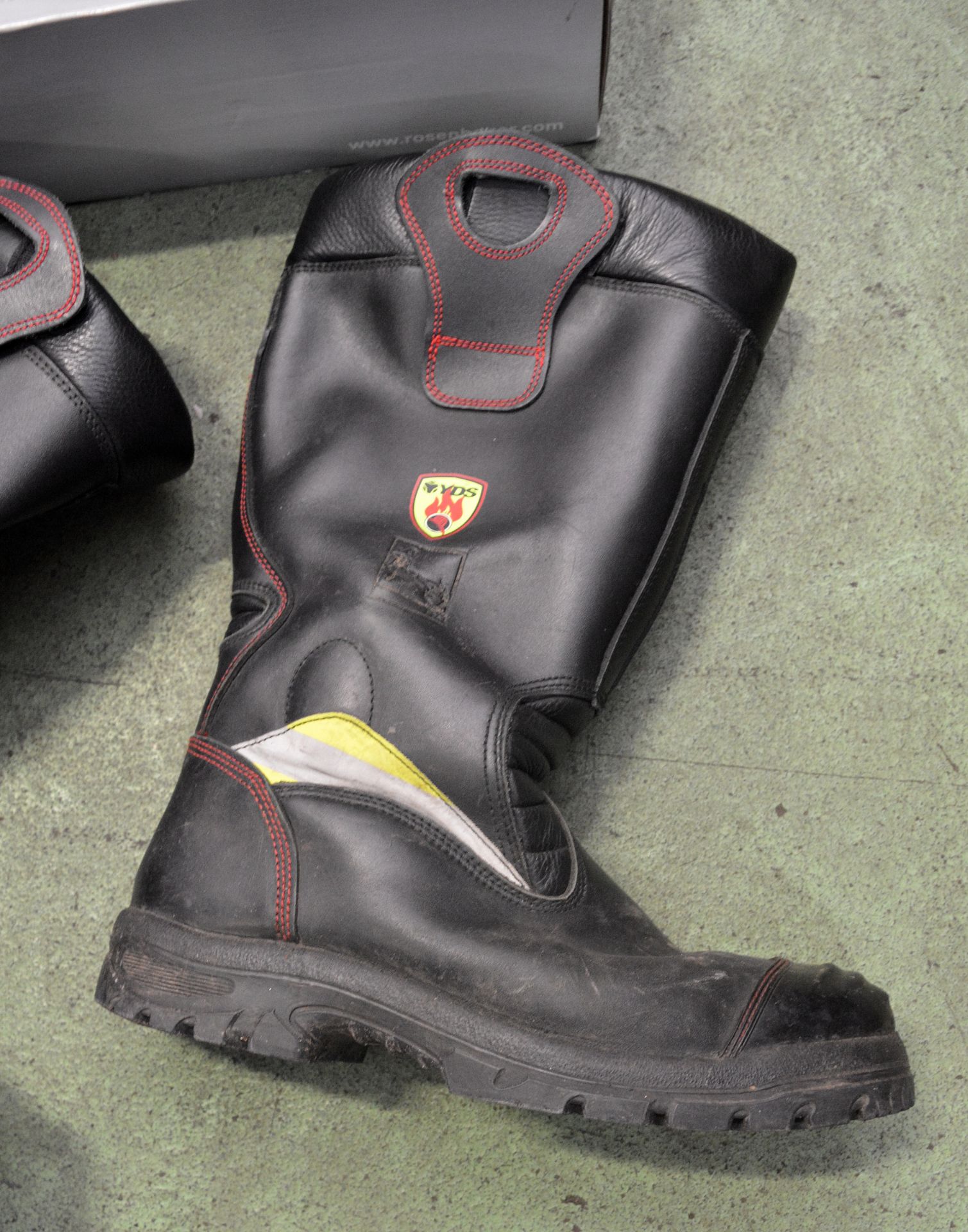 YDS Fire Service Safety Boots - Size - 12 - Image 2 of 3