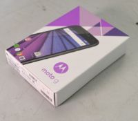 Motorola XT1541 8GB Moto G mobile phone