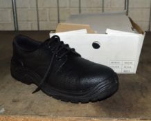 Safety shoes - 2414 BK - EU46 / UK11