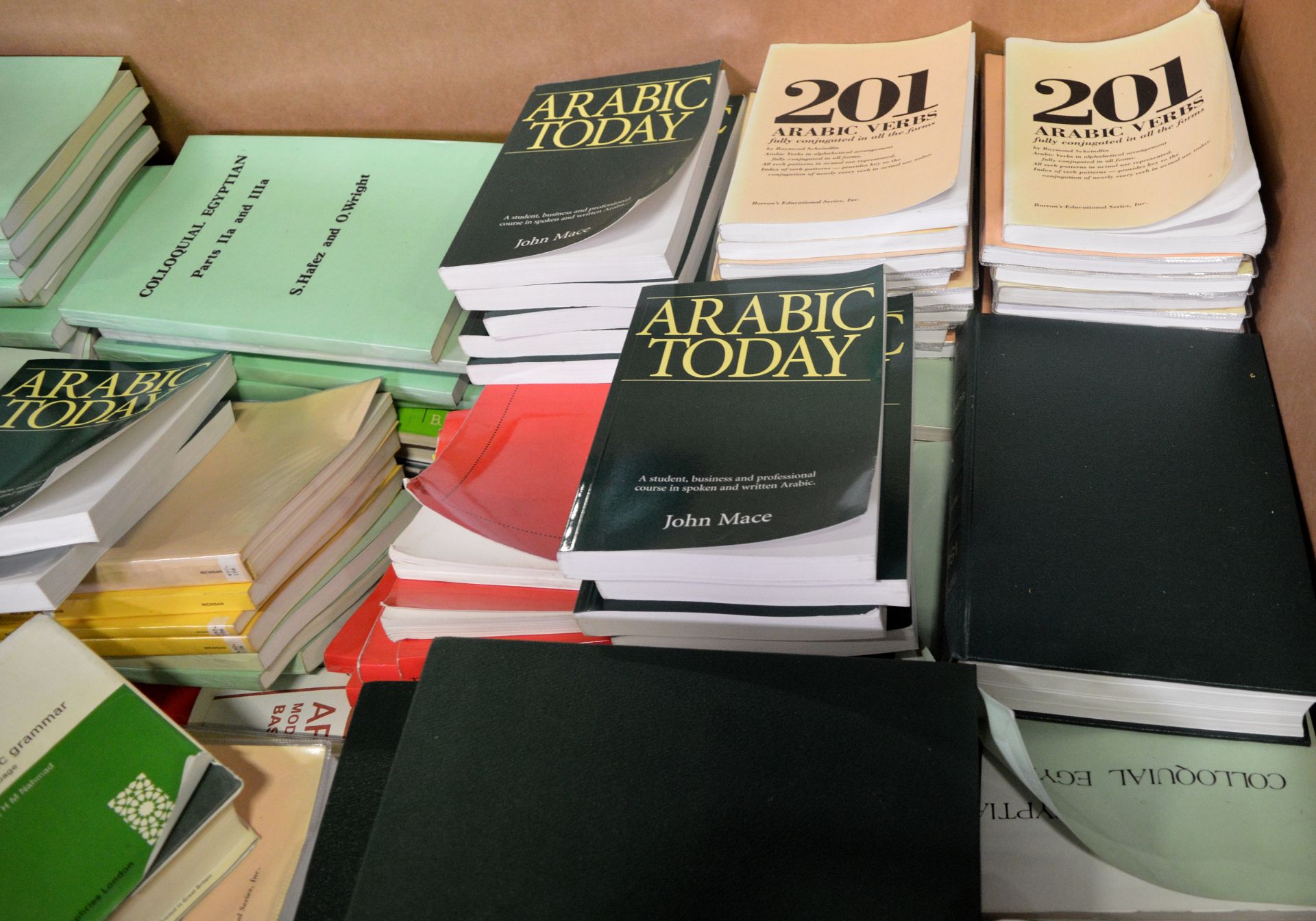 Various Books - Arabic learning - Image 3 of 4