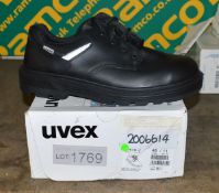 Uvex classic 8450 safety shoe - EU46 / UK11