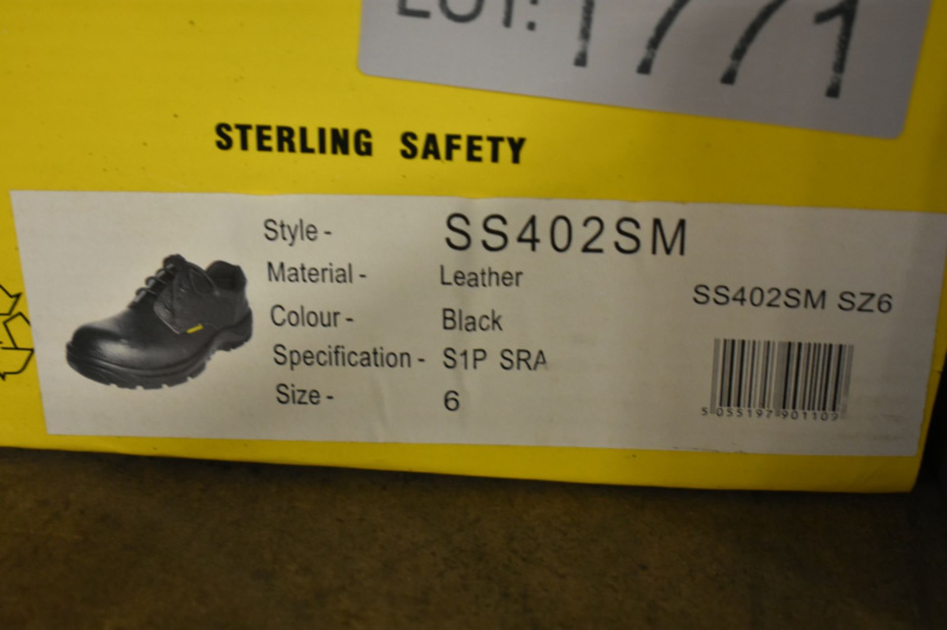 Sterling safety shoe - SS402SM - UK6 - Image 2 of 2