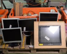IT Accessories - Monitors, keyboards, speakers