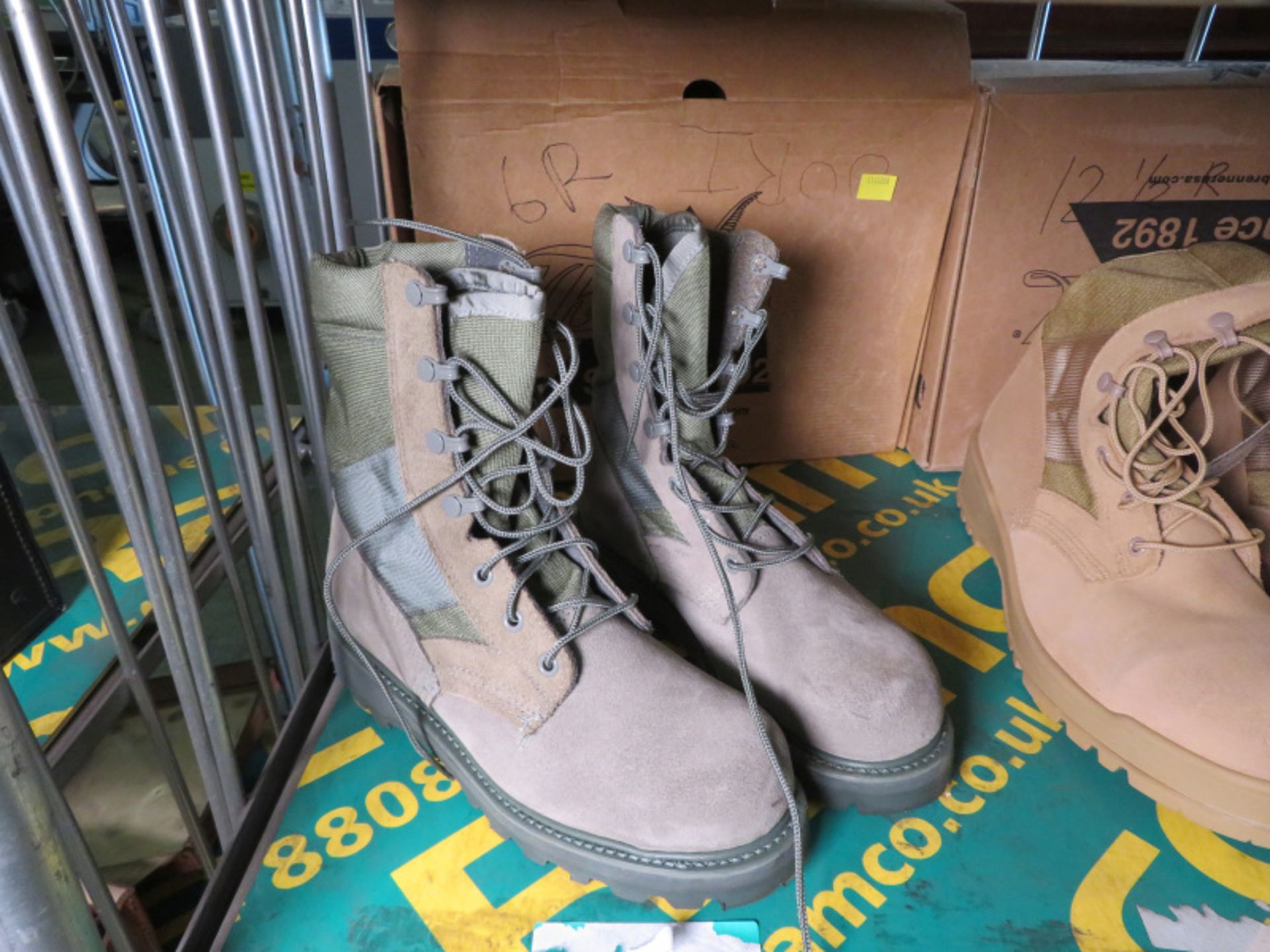 3x Pairs Hot Weather Boots (6 R - Sage, 12.5 R - Desert Tan, 7 R - Sage) - Image 2 of 7