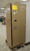 1 Door Cupboard with Combination Lock - W 760mm x D 480mm x H1830mm (unknown combination)