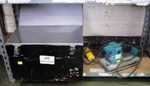 Makita 9045N Electric Sander (AS SPARES & REPAIRS) in Case - 110v