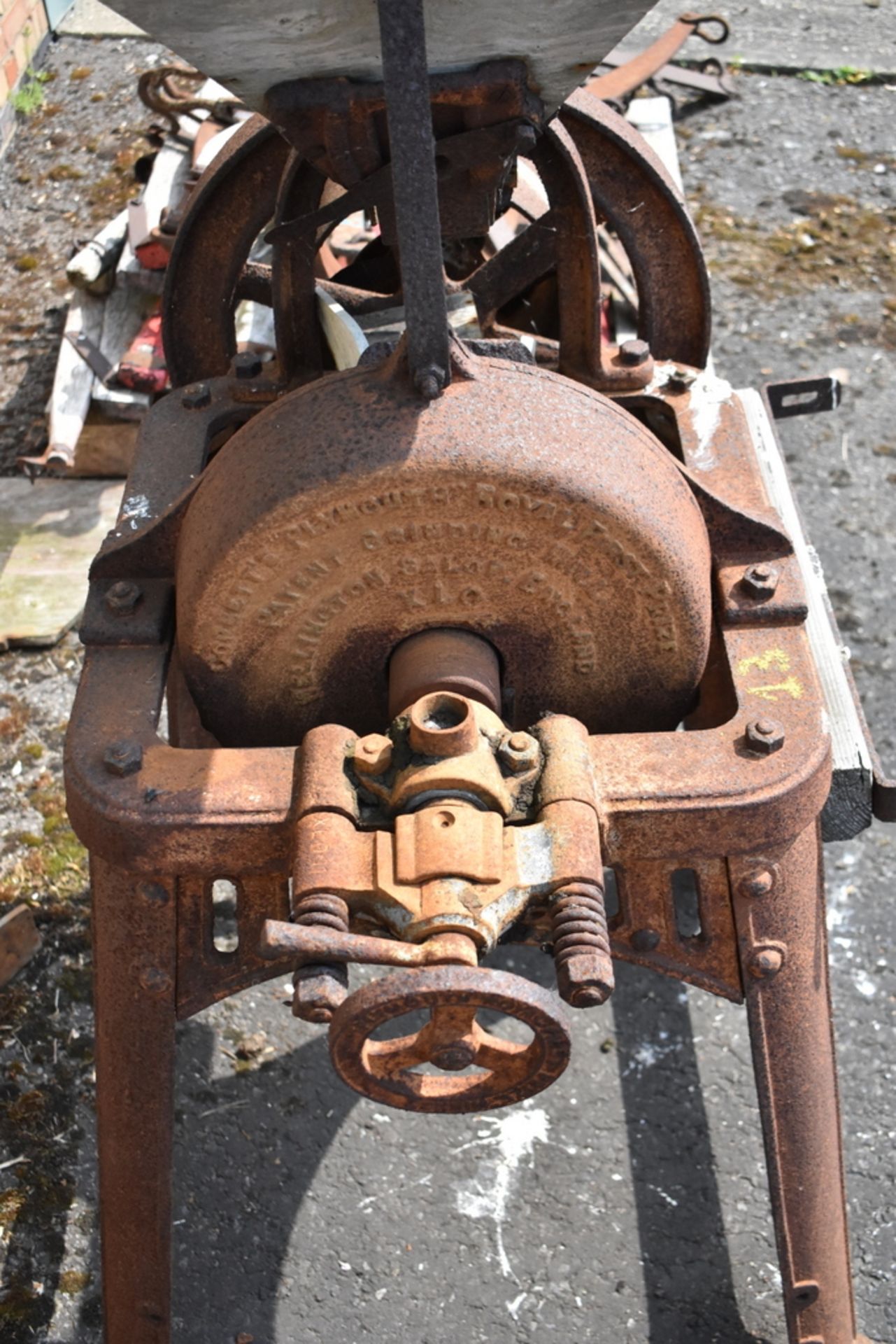 CORBETTS, WELLINGTON, SHROPSHIRE, ENGLAND. PLYMOUTH, ROYAL FIRST PRIZE PATENTED GRINDING MILL XLO - Image 3 of 6