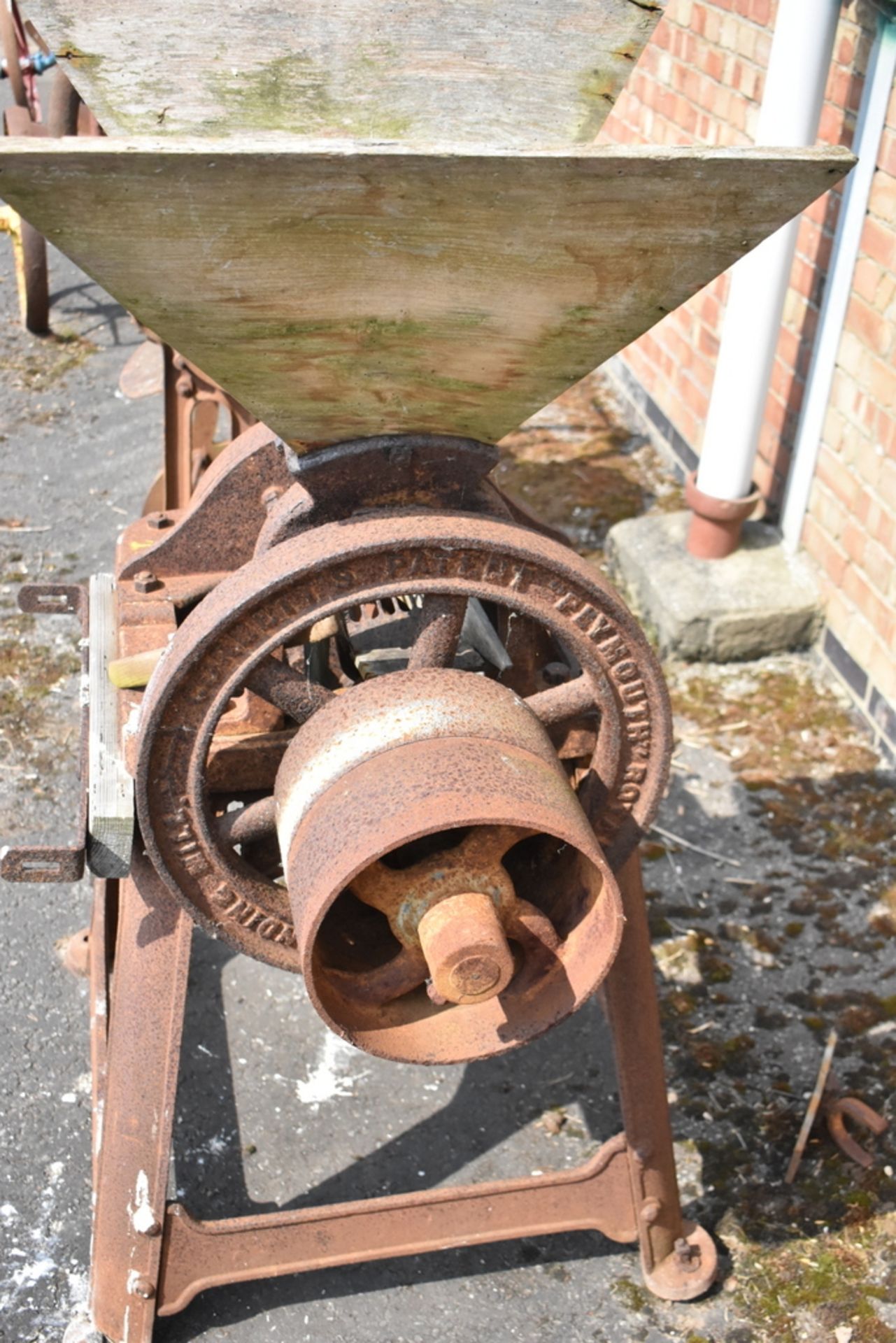 CORBETTS, WELLINGTON, SHROPSHIRE, ENGLAND. PLYMOUTH, ROYAL FIRST PRIZE PATENTED GRINDING MILL XLO - Image 6 of 6