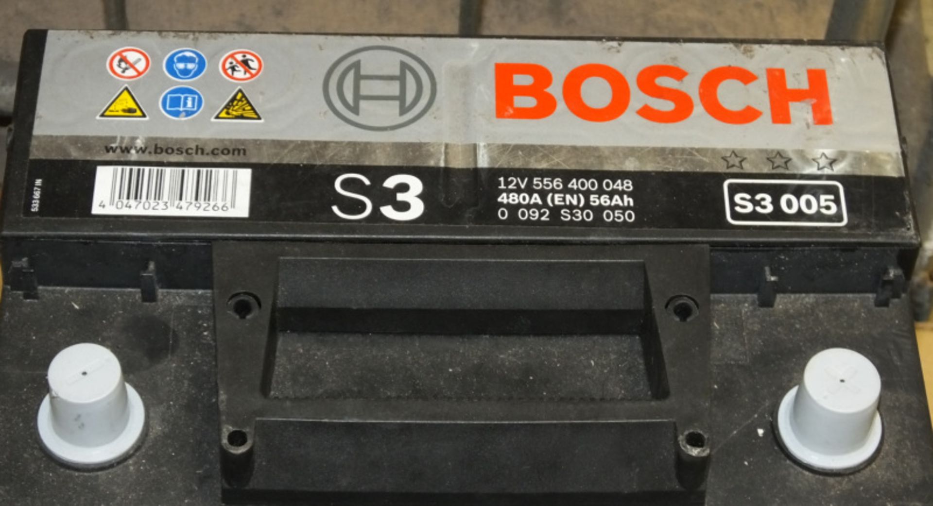 Various Vehicle Batteries - Bosch S3 005, Lion 159 45AH EN330 CCA, Drivemaster 676 Leisure - Image 5 of 12