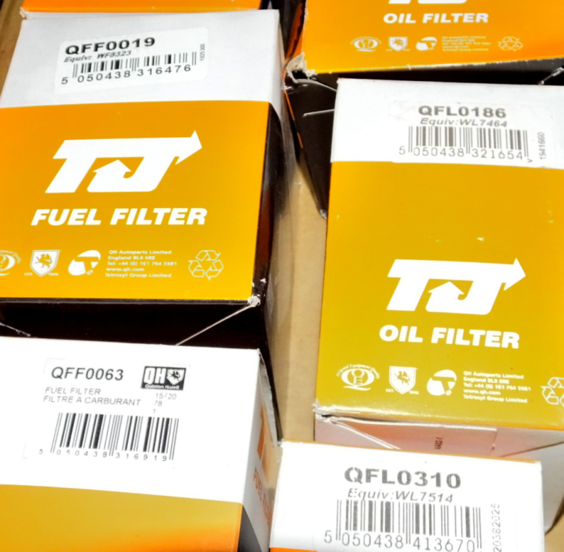 Unipart brake pads, QH TJ & Blue Print Oil Filters, Corteco engine mountains - Image 7 of 12