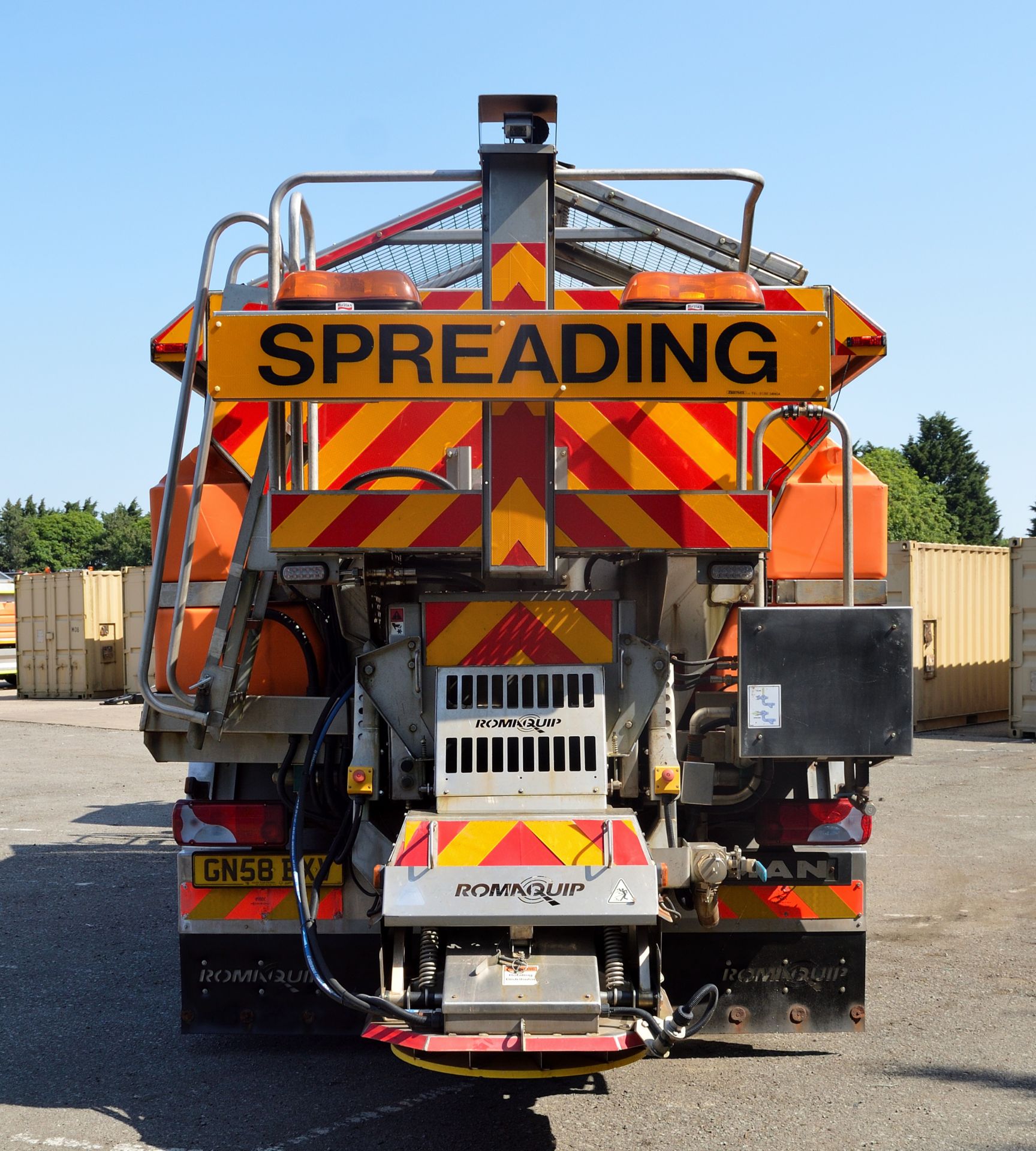 2008 (reg GN58 BXV) MAN TGM 26.330 6x4 with Romaquip 10m3 pre-wet gritter mount and 3m snow plough - Image 7 of 47