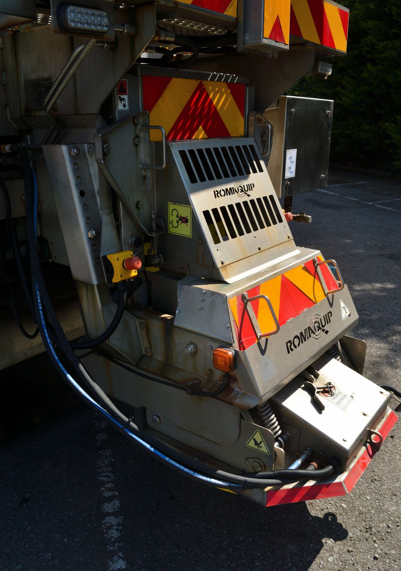 2008 (reg GN58 BXV) MAN TGM 26.330 6x4 with Romaquip 10m3 pre-wet gritter mount and 3m snow plough - Image 16 of 47