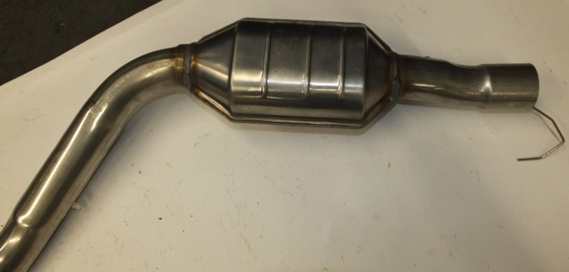 MERCEDES V200 2.2 10/00-09/03 Catalytic Converter - Image 5 of 6