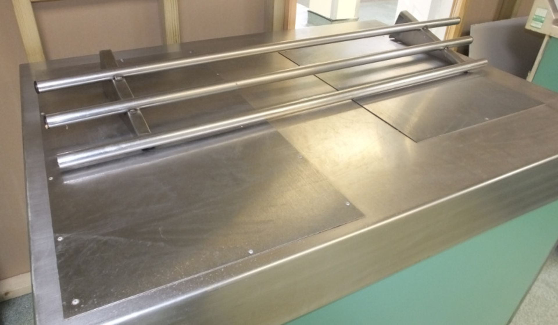 Canteen Wheeled Serving Unit with tray rail and socket - L1200 x D900 x H900mm - Image 3 of 5