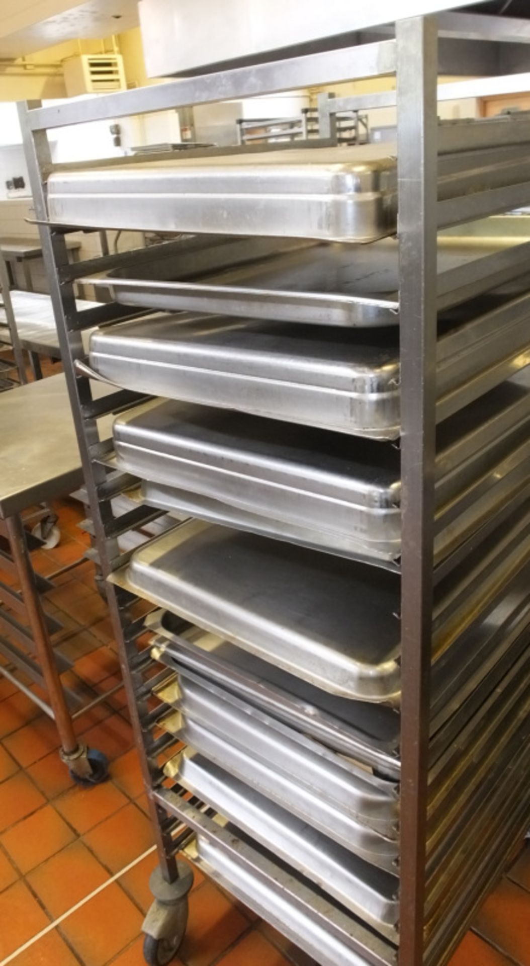 Stainless Steel Tray Trolley - 20 Tier - L675 x D590 x H1640mm - Image 2 of 3