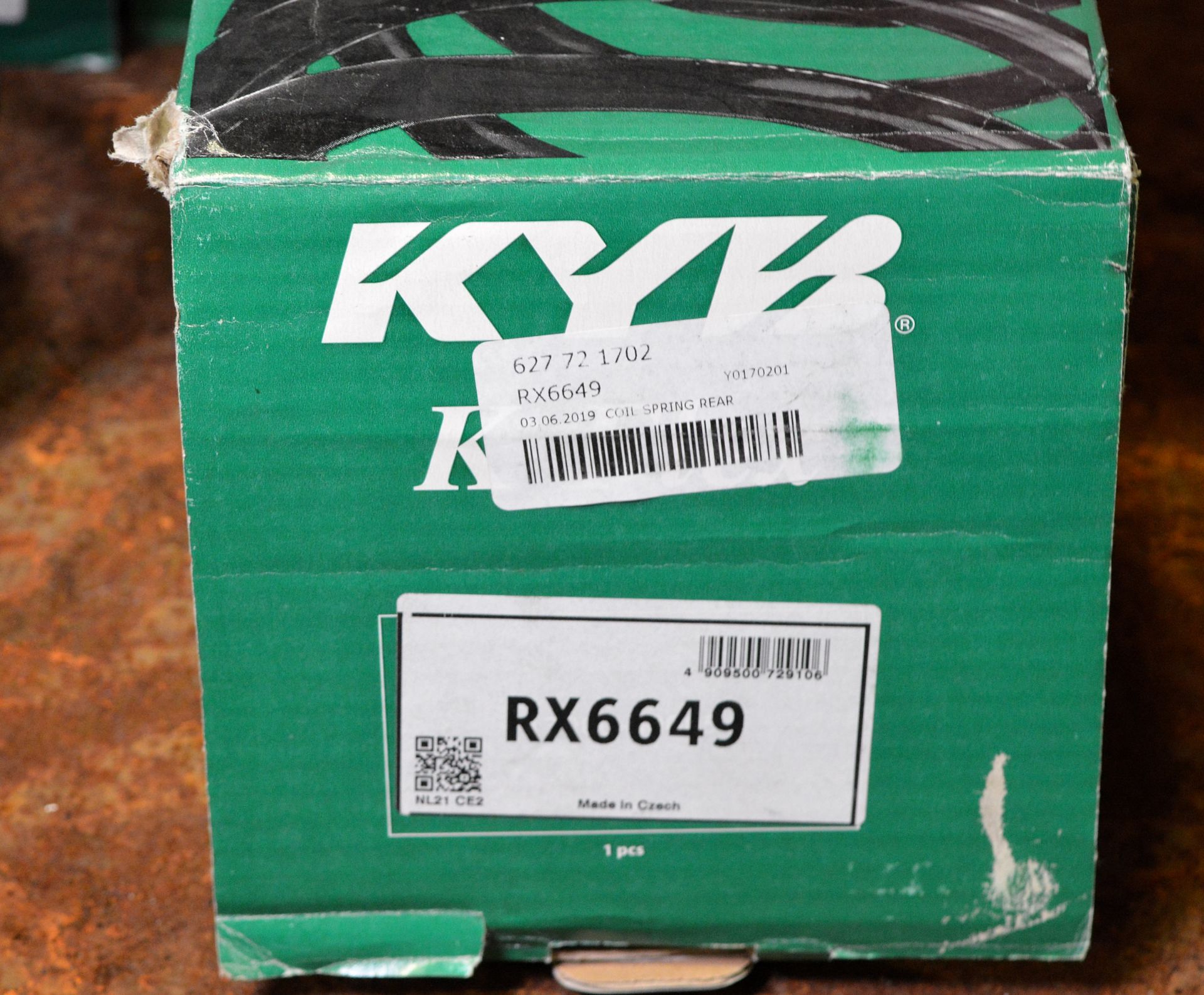 Vehicle parts - KYB, Drivemaster coil springs - see pictures for models and types - Image 4 of 4