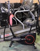 Viavito Setry cross trainer