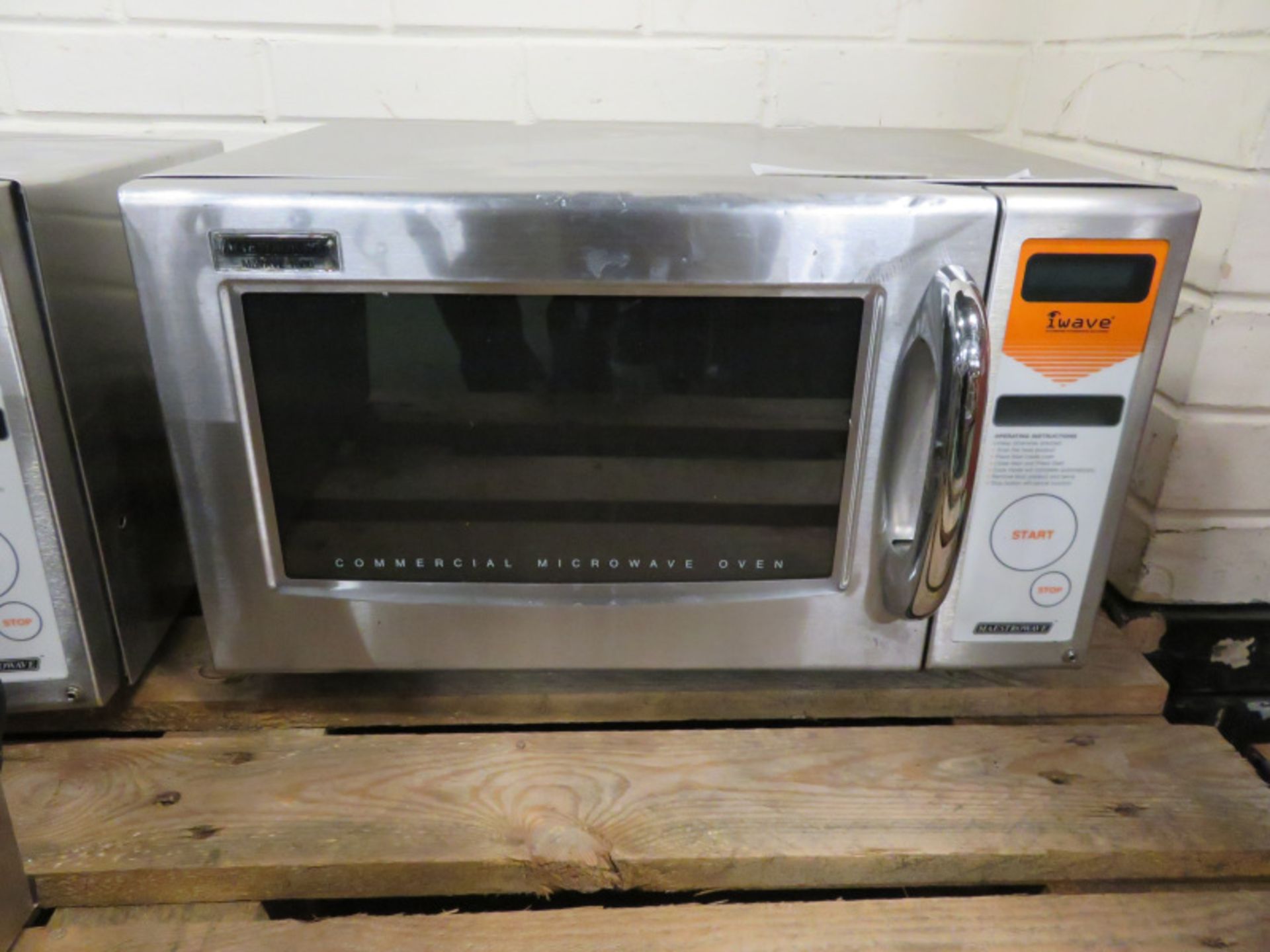 Iwave Maestrowave 1000W catering microwave - Image 2 of 6