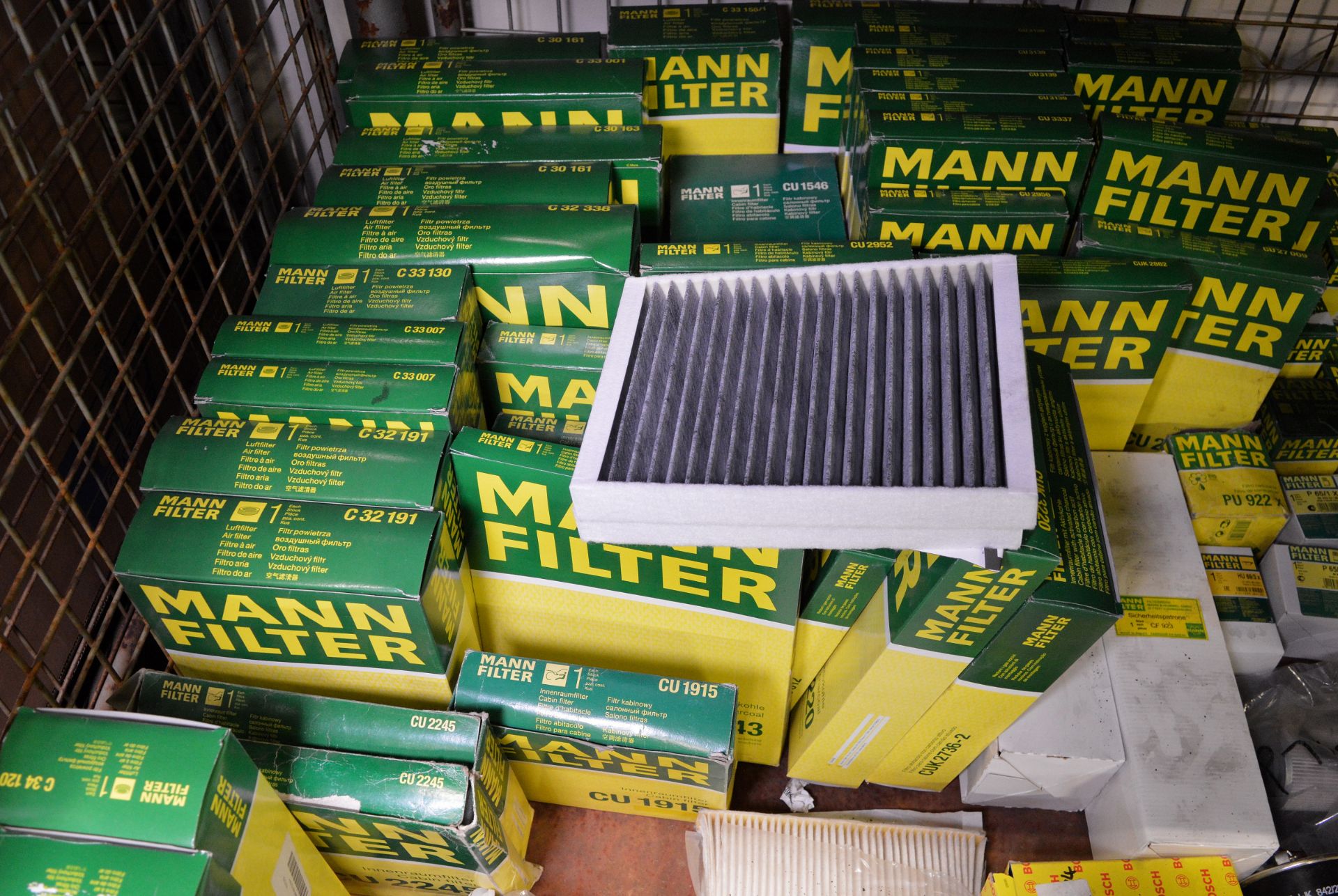 Vehicle parts - Mann cabin filters, fuel filters - see pictures for models and types - Image 2 of 5