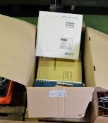 Various electronic service manuals - Hewlett Packard - see pictures for types