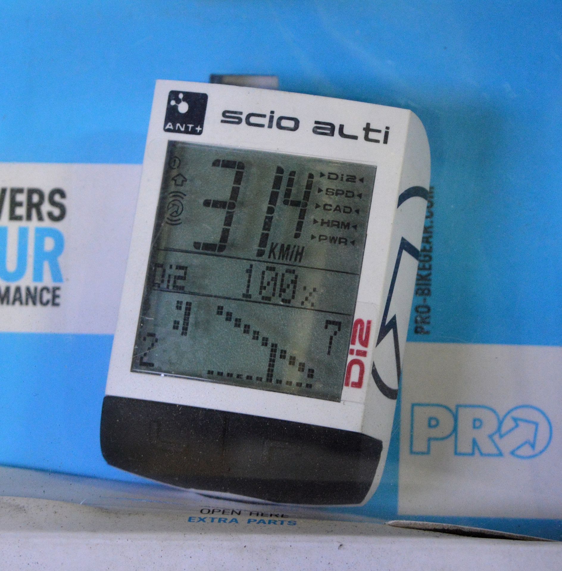 Pro Scio Alti Wireless Bicycle Computer With Altimeter - Image 2 of 3