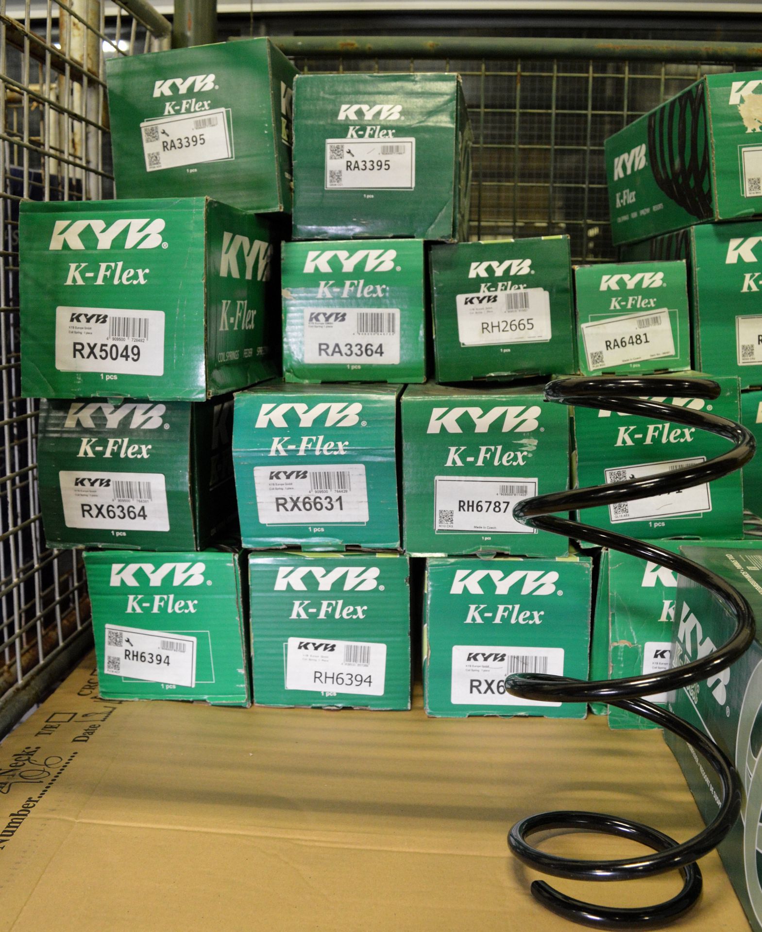 Vehicle parts - KYB K-flex coil springs - see pictures for models and types - Image 2 of 3