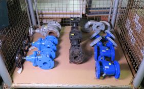 Various Gate Valves & Connecting Pipes x10