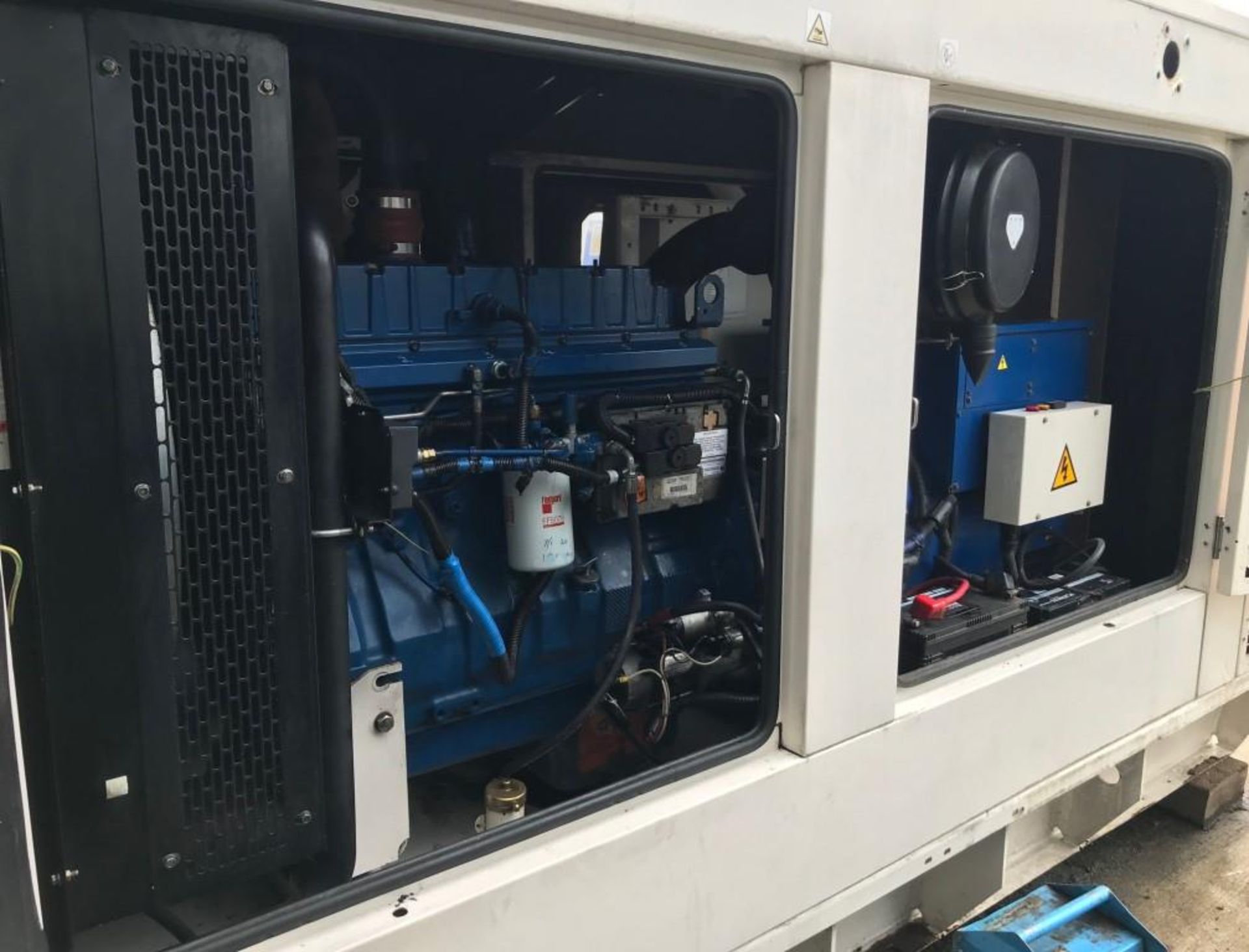 The generator for sale is a 2009 F G Wilson P275 rated at 250Kva prime and 275kva standby - Image 17 of 23