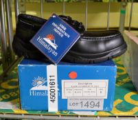Himalayan safety shoes - see pictures for types & size