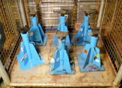 6x O M C N 239/A Auto Axle Stands - 5 Tonne