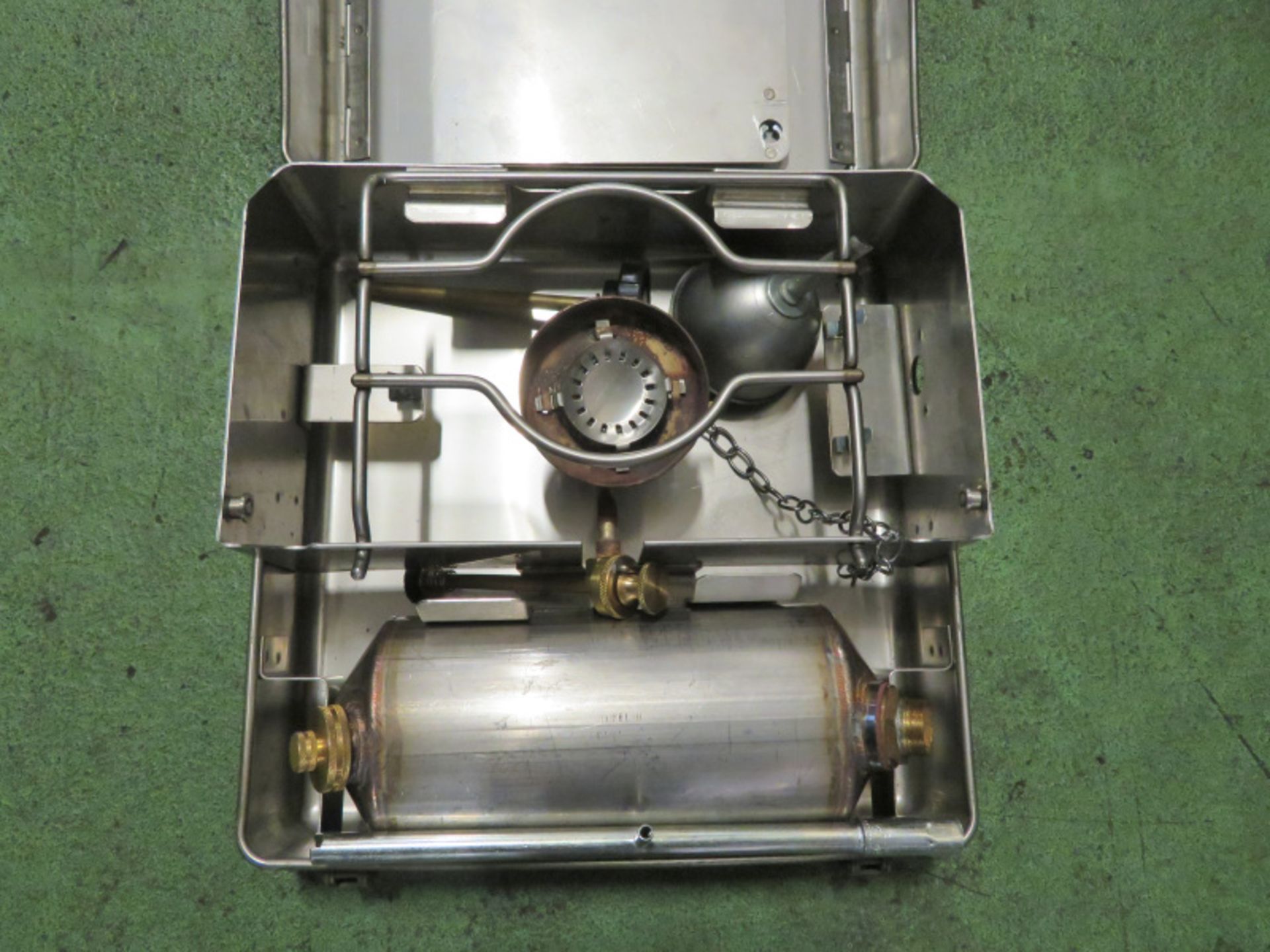 T.O.C No.12 Small Fuel Cooking Stove - Image 2 of 3