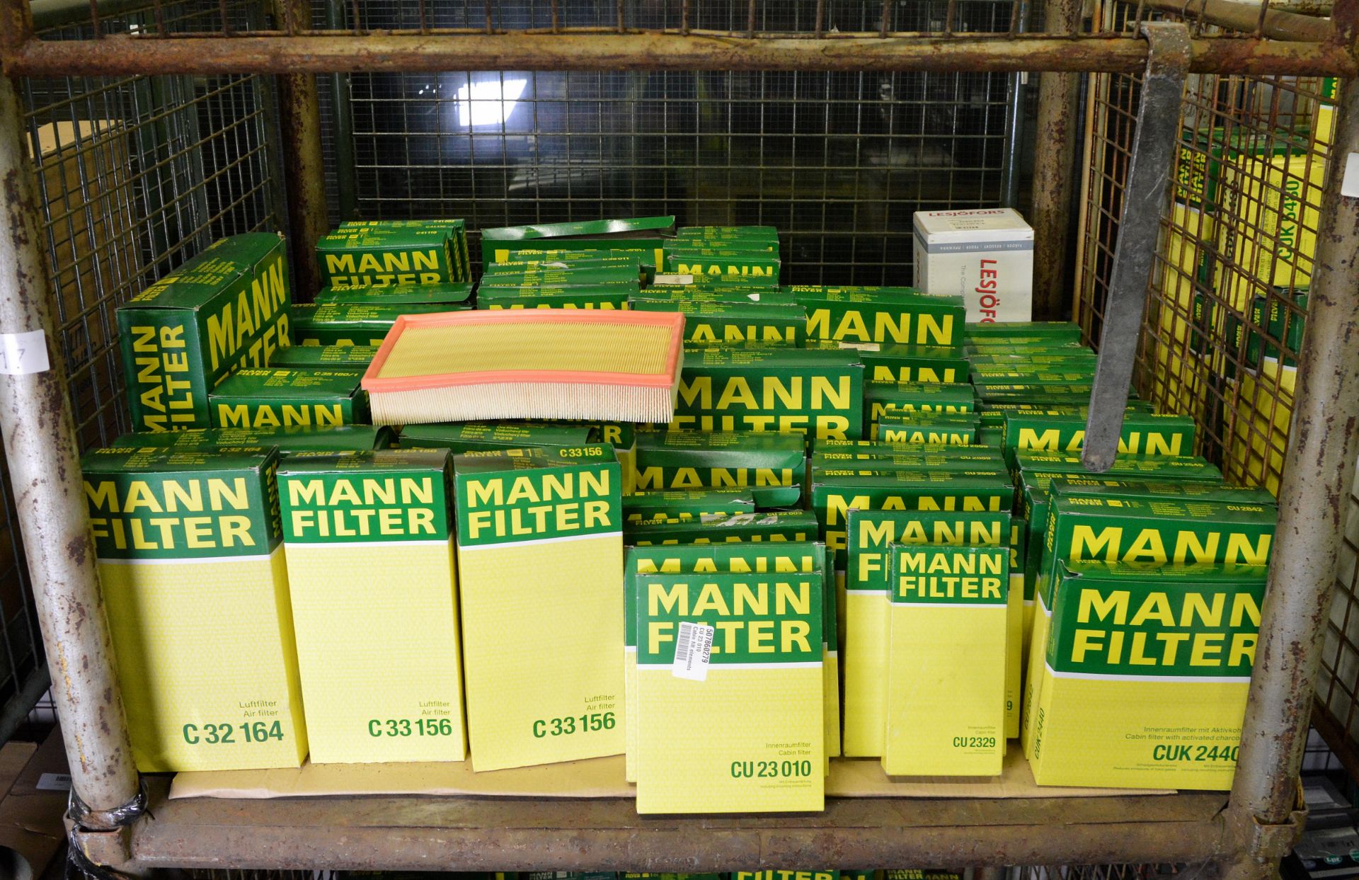 Vehicle parts - Mann air / oil / cabin filters - see pictures for models and types
