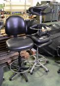 3x Black Office Swivel Chairs