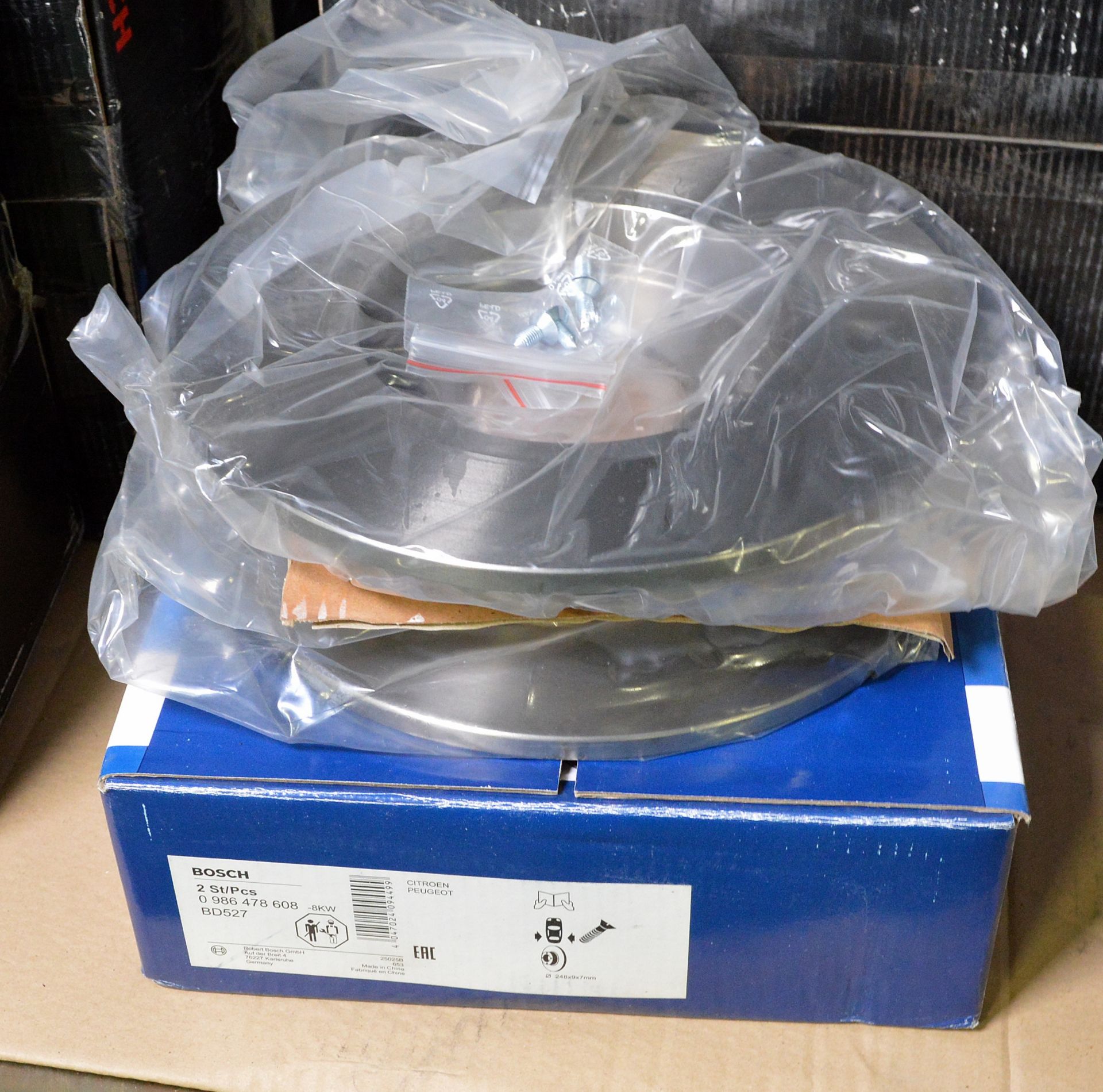 Vehicle parts - Bosch, Mintex, Drivemaster brake discs - see pictures for models and types - Image 5 of 5