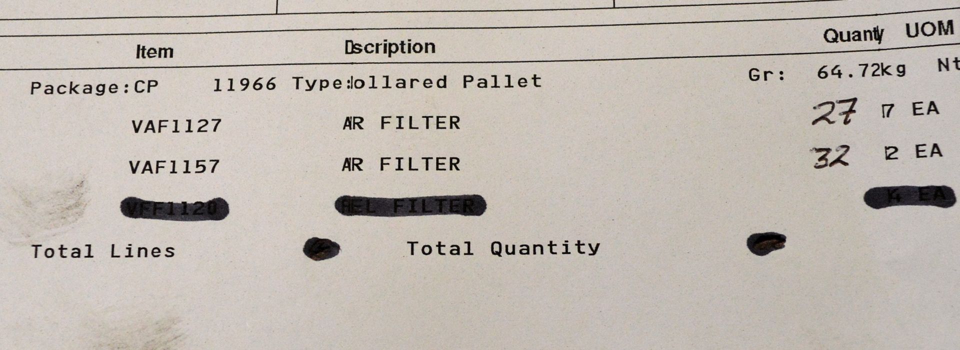 Vehicle parts - air filters - see picture for itinerary for model numbers and quantities - - Image 4 of 4